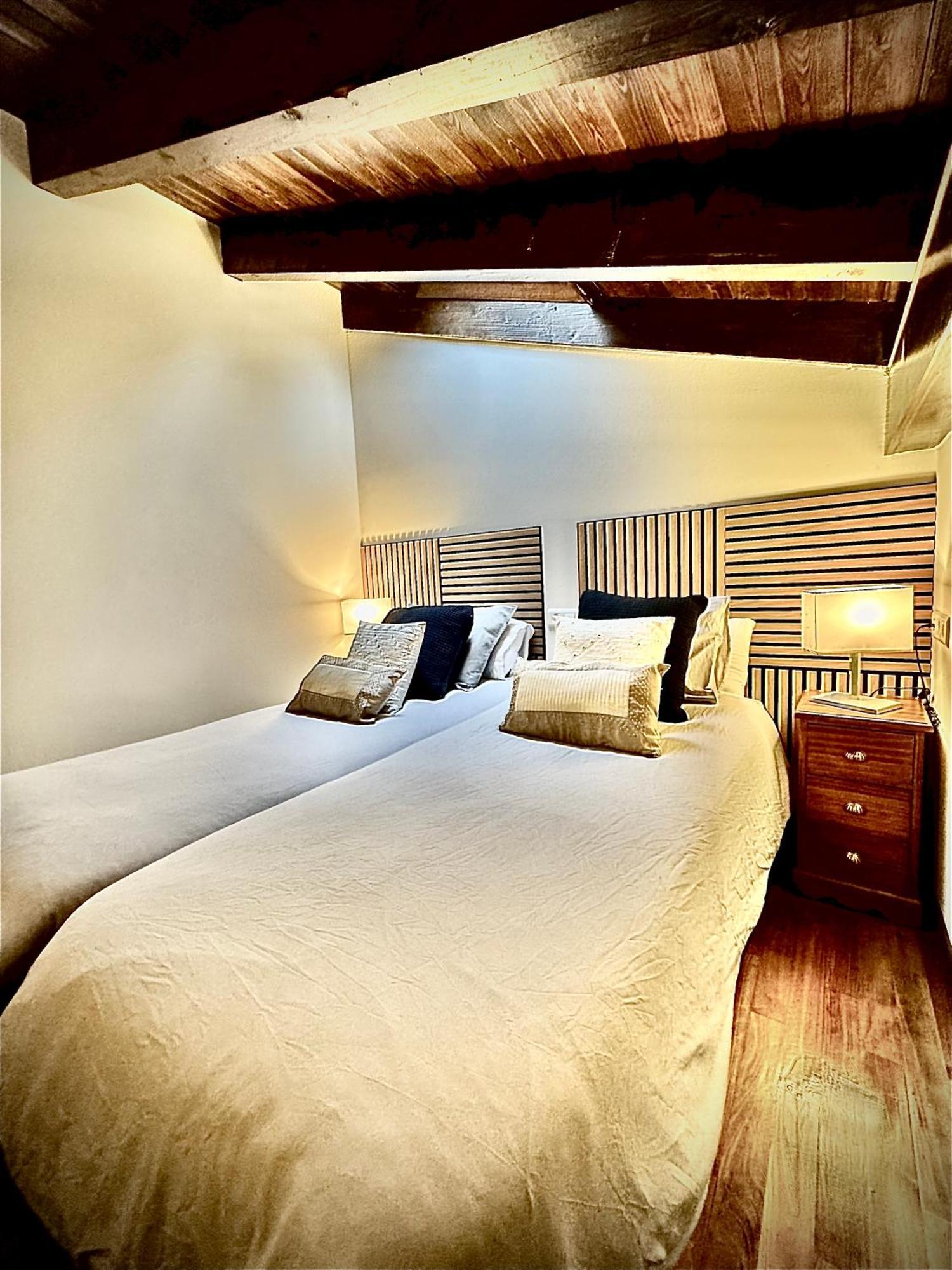 Atico Duplex A Pie De Pistas De Esqui Bed and Breakfast La Molina  Eksteriør billede